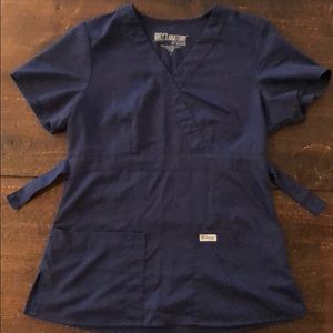 Grey’s Anatomy navy scrubs top
